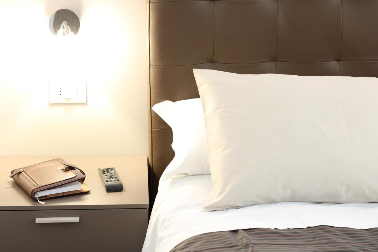 Hotel Piumablu à Campi Bisenzio Extérieur photo